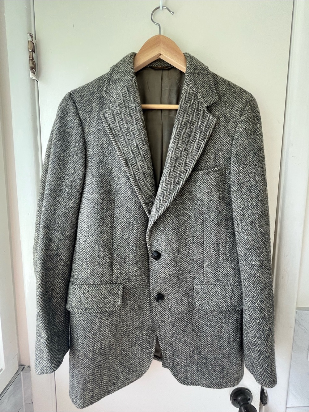Tailored Herringbone Wool Blazer - Gray